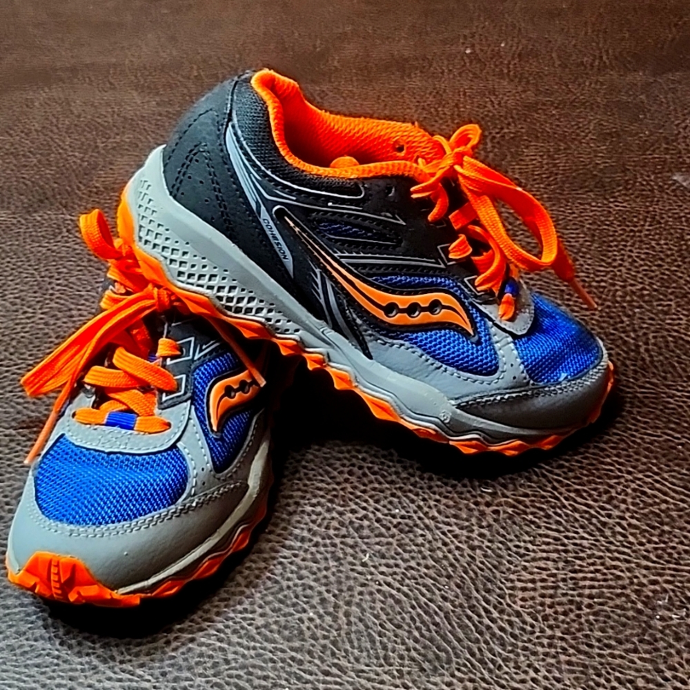 GREAT Used Condition Saucony Unisex